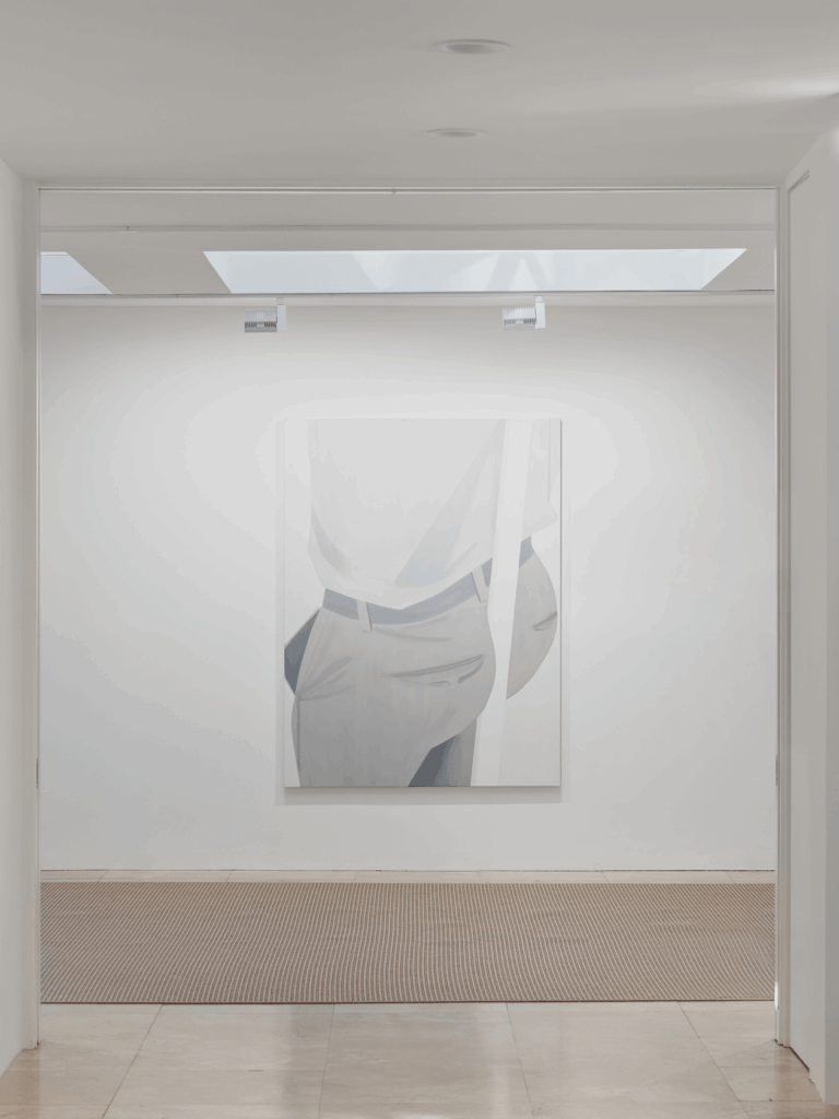 20260204 JwanYosef90342 remove table and wall shadow and highlight 4000px 1