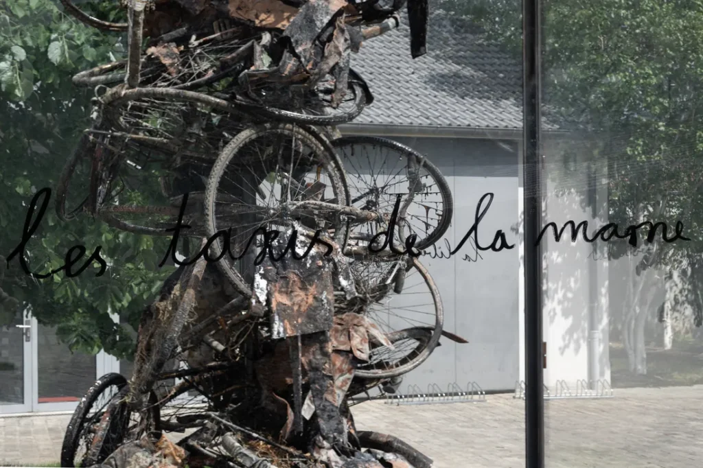 From gold leaf to mythic waters: Anselm Kiefer's ‘Nymphäum’ explores the endless cycle of transformation 8 Anselm Kiefer exhibition
metamorphosis in art