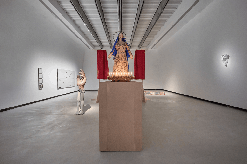 Italian contemporary art
Maurizio Cattelan
postwar art