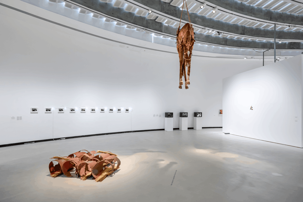 Italian contemporary art
Maurizio Cattelan
postwar art