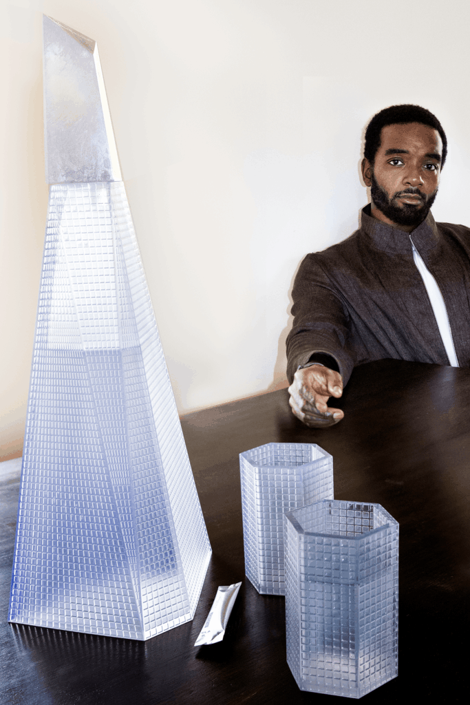 Samuel Ross recasts the daily wellness ritual through Humantra’s PROJECT CARBON 4 Samuel Ross
Humantra Electrolytes
wellness design