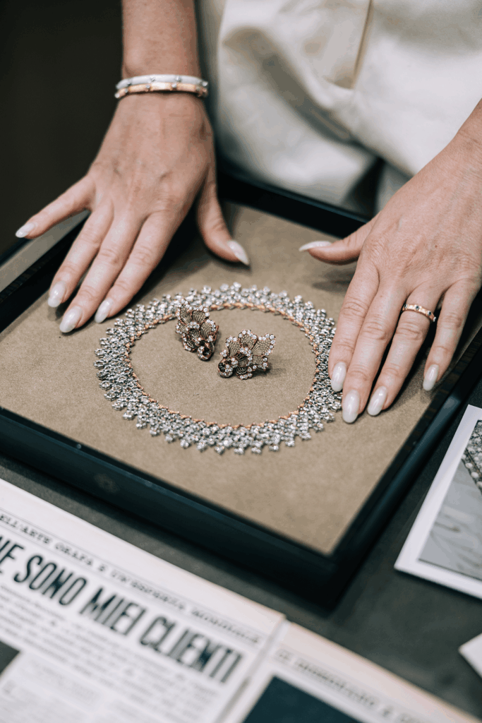 Lucrezia Buccellati
 jewelry design
buccellati jewelry
Italian craftsmanship