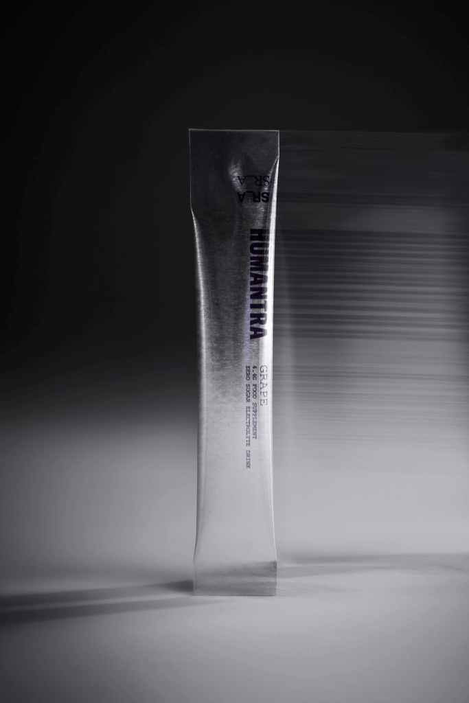 Samuel Ross recasts the daily wellness ritual through Humantra’s PROJECT CARBON 1 Samuel Ross
Humantra Electrolytes
wellness design
