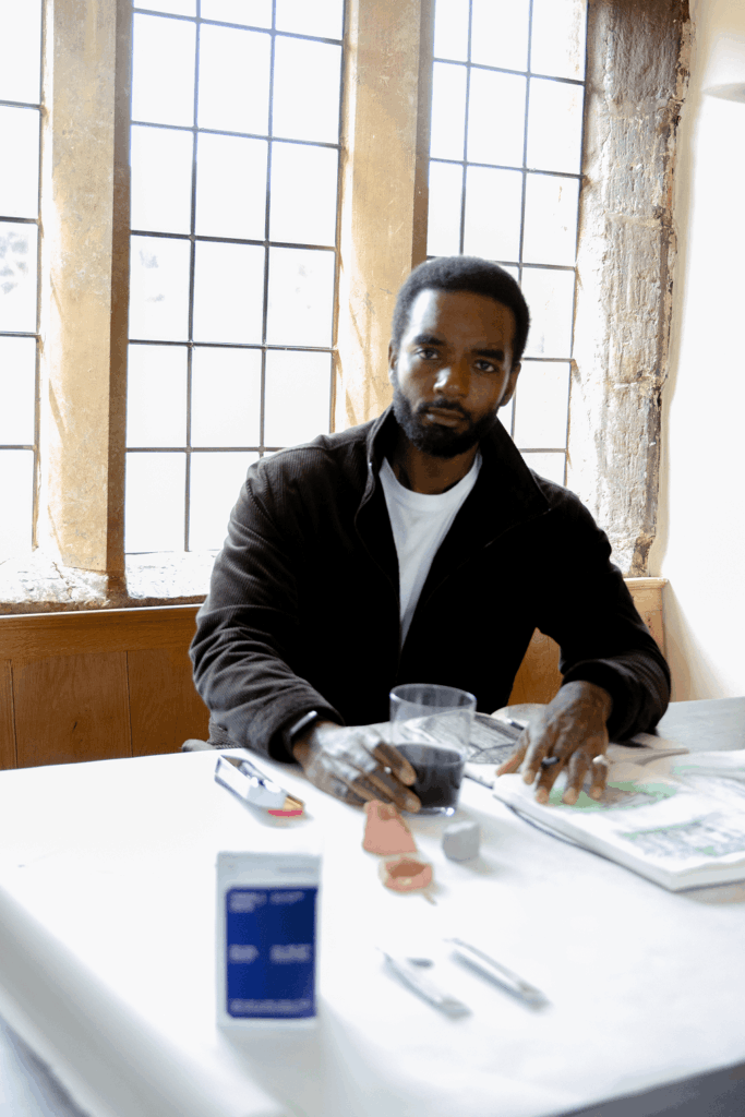 Samuel Ross recasts the daily wellness ritual through Humantra’s PROJECT CARBON 5 Samuel Ross
Humantra Electrolytes
wellness design