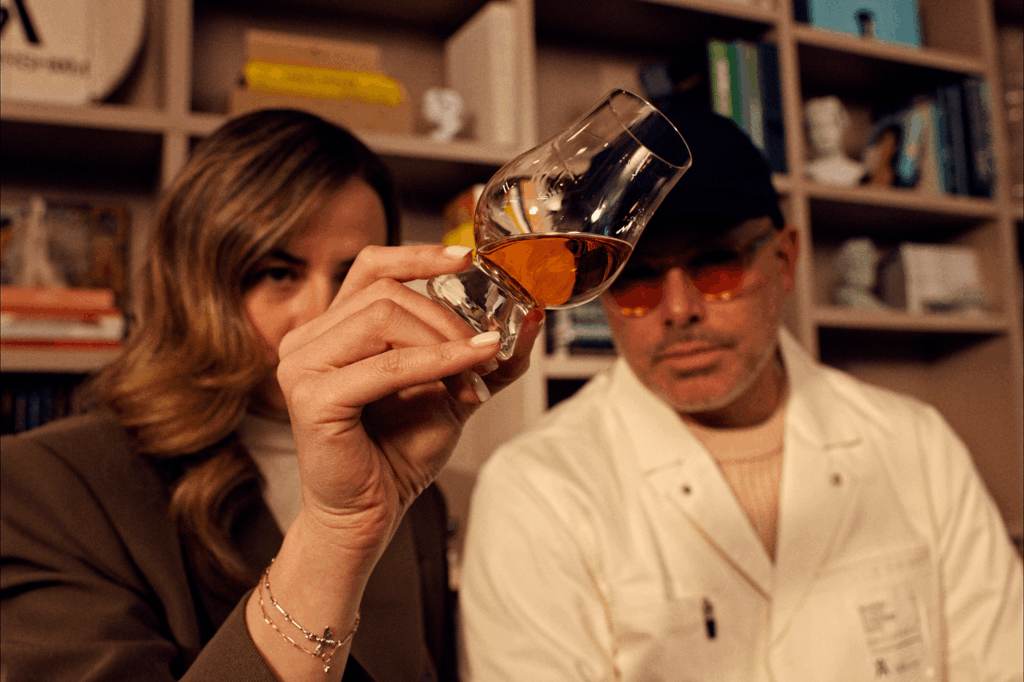 The Balvenie’s 1931 Collection brings the art of making whisky into dialogue with Daniel Arsham 3 The Balvenie
daniel arsham collaborations
the art of making whiskey
Frieze Seoul