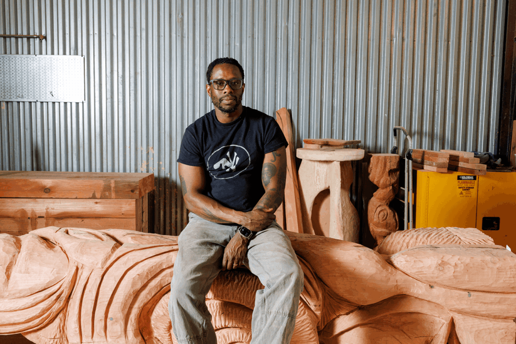 Woody De Othello
spirituality in contemporary art
anthropomorphic sculpture
Coming Forth by Day