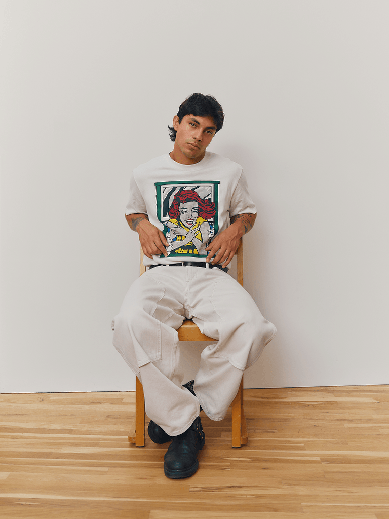 Whitney Museum x gap collaboration bridges Pop Art, American culture and Roy Lichtenstein’s legacy 8 Gap x Whitney Museum
american culture
Gap limited edition