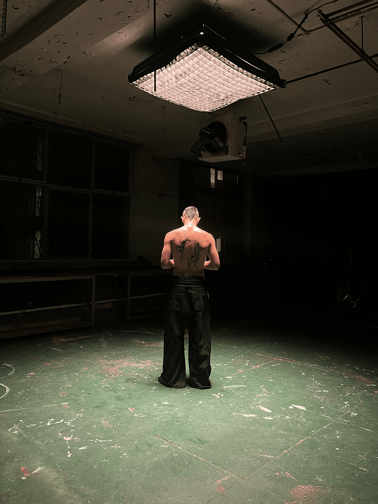 Flux and flow states: Max Cookward on contemporary choreography and image-making 3 Max Cookward
contemporary choreography
dance in music videos