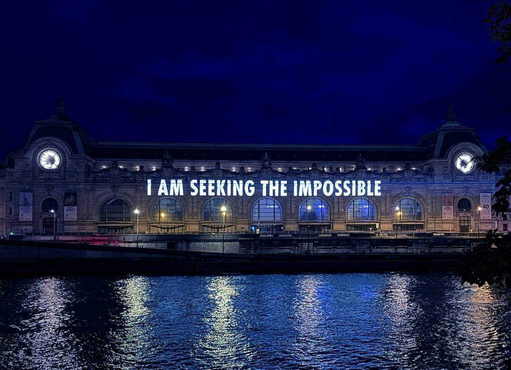 Jenny Holzer illuminates the Musée d’Orsay’s historic façade 1 Jenny Holzer
Redaction Paintings
art and censorship