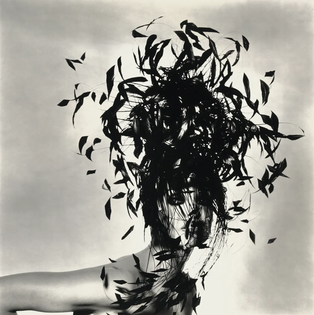 From Vogue covers to sculptural couture, Irving Penn’s fashion legacy comes to Paris 3 vogue covers
Penn & Fashion
Irving Penn fashion photography