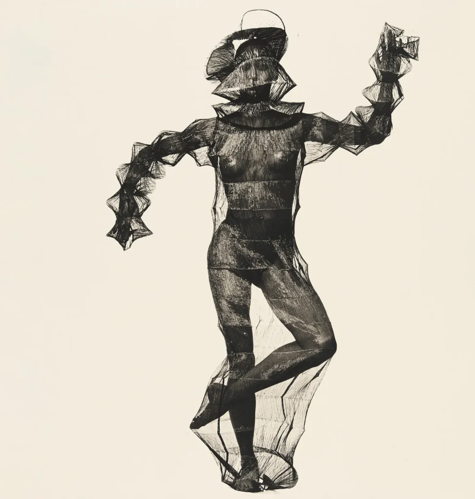 From Vogue covers to sculptural couture, Irving Penn’s fashion legacy comes to Paris 4 vogue covers
Penn & Fashion
Irving Penn fashion photography